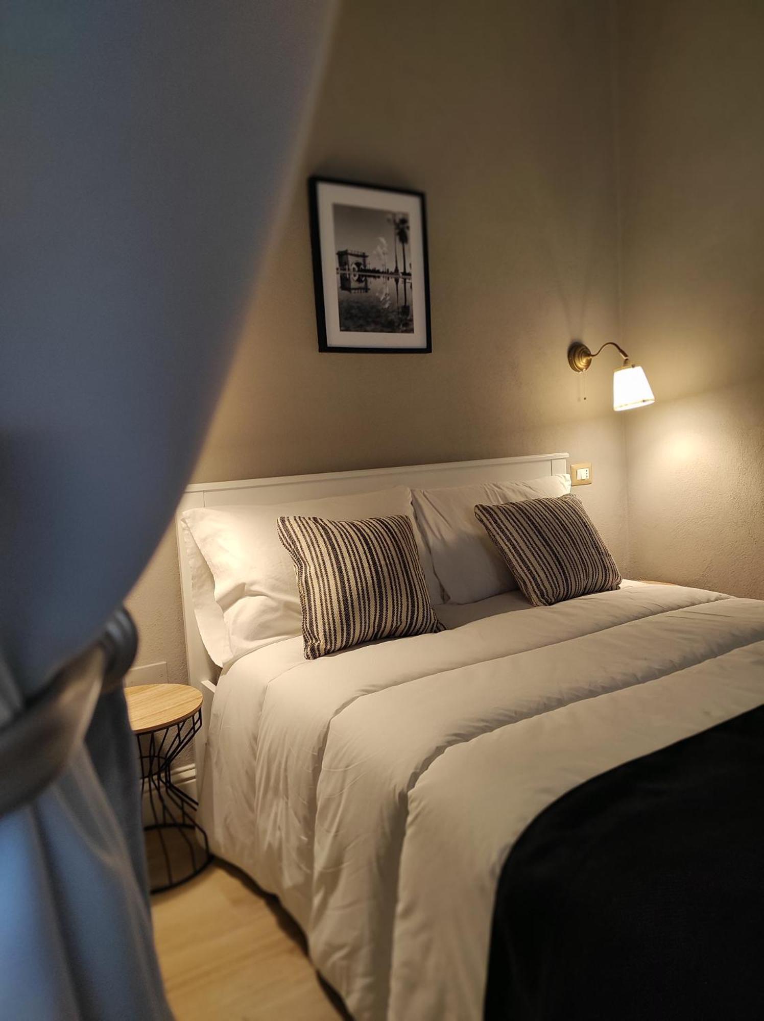 Manno Rooms Affittacamere Каляри Екстериор снимка