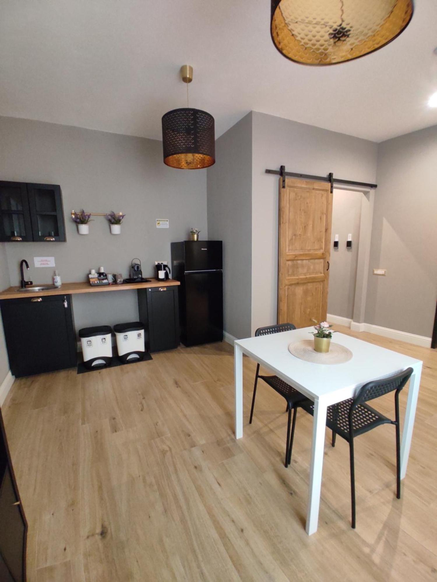 Manno Rooms Affittacamere Каляри Екстериор снимка